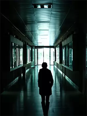 播放春风里的照片